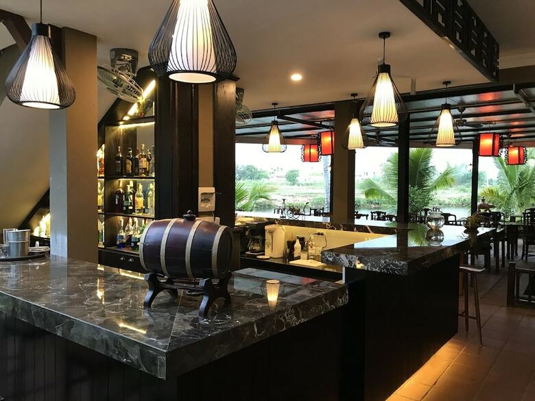 Apartamento Hoi An Riverside Resort & Spa