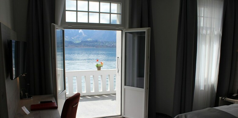 Hotel Restaurant Bellevue Au Lac