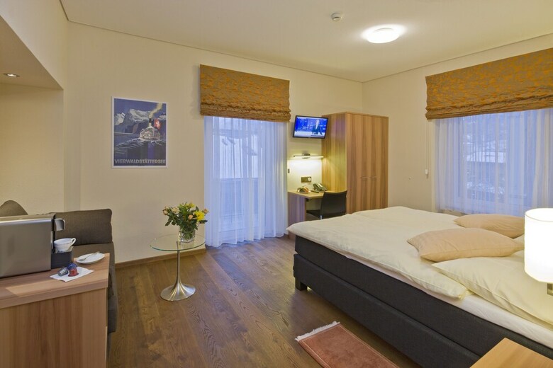 Hotel Ambassador Brig