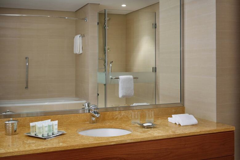 Hotel Courtyard By Marriott Kuwait City