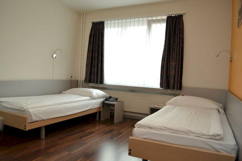 Hotel Alexander Guesthouse