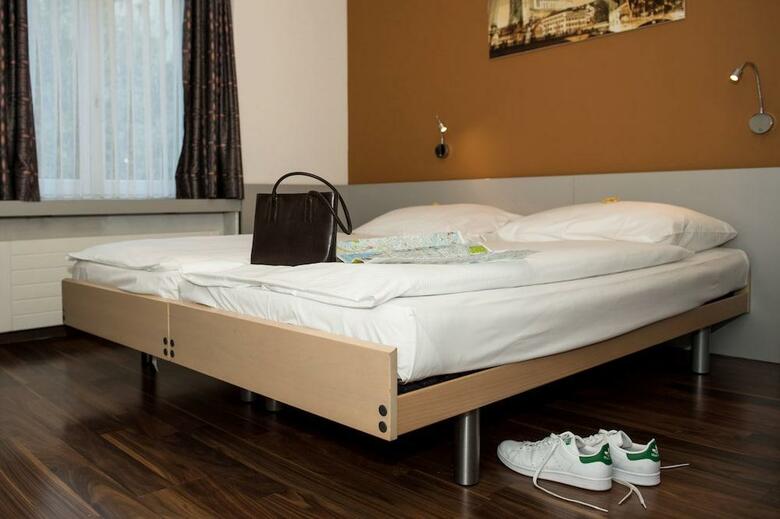 Hotel Alexander Guesthouse