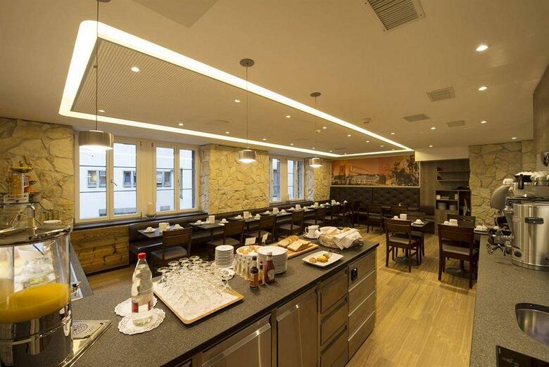 Hotel Alexander Guesthouse