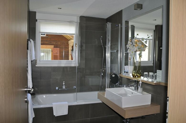 Maya Caprice Boutique Hotel & Spa