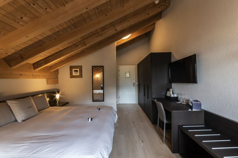 Maya Caprice Boutique Hotel & Spa