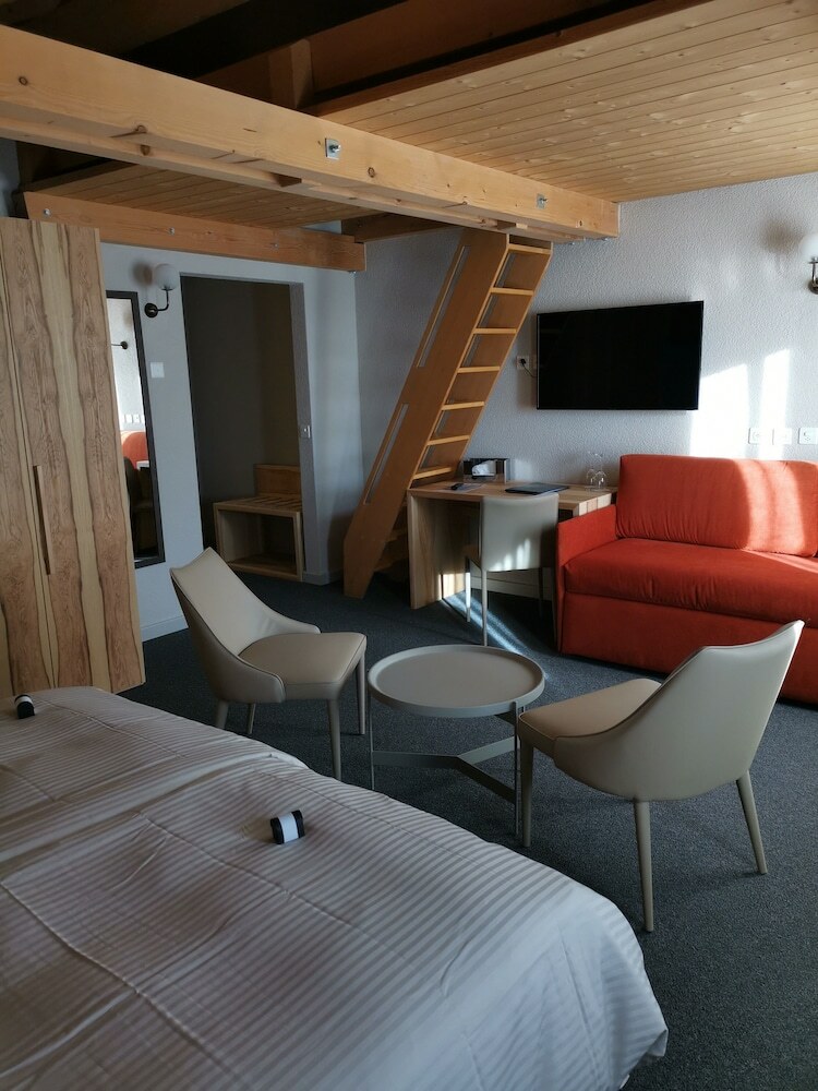 Maya Caprice Boutique Hotel & Spa