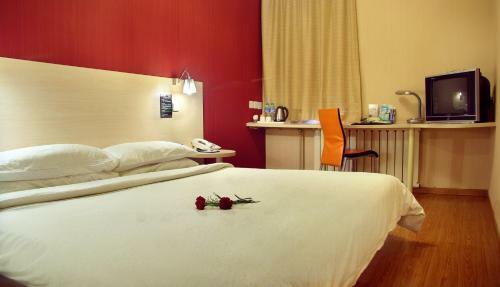 Starway Hotel Champagne Town