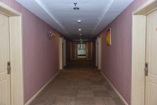 Starway Hotel Champagne Town