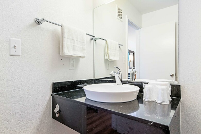 Motel 6 Corpus Christi Northwest