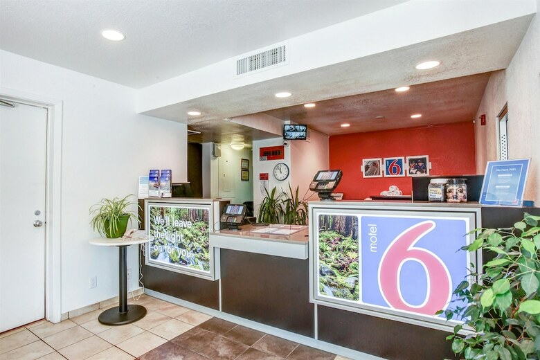 Motel 6 Grants Pass, Or