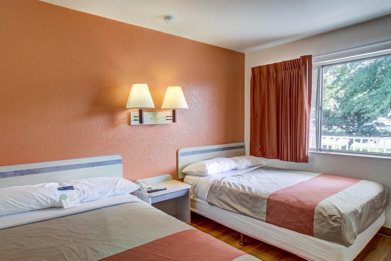 Motel 6 Grants Pass, Or