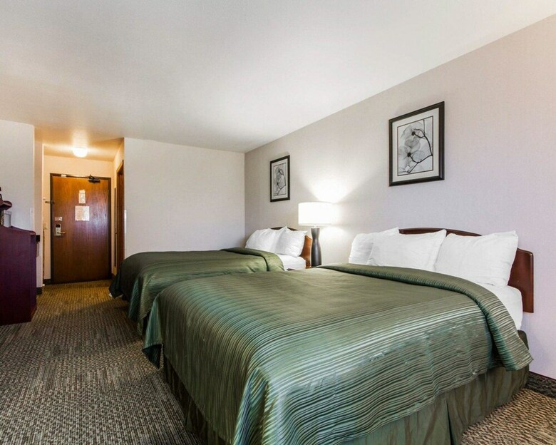 Hotel Quality Inn & Suites Stoughton - Madison South