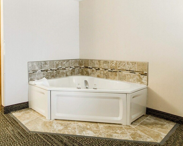 Hotel Quality Inn & Suites Stoughton - Madison South