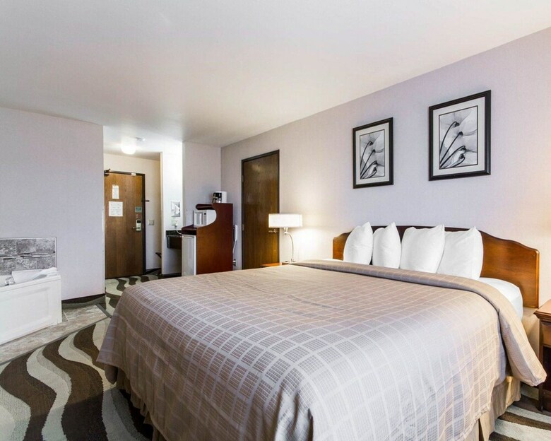 Hotel Quality Inn & Suites Stoughton - Madison South