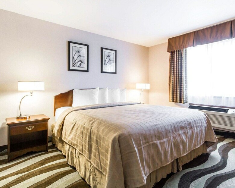 Hotel Quality Inn & Suites Stoughton - Madison South