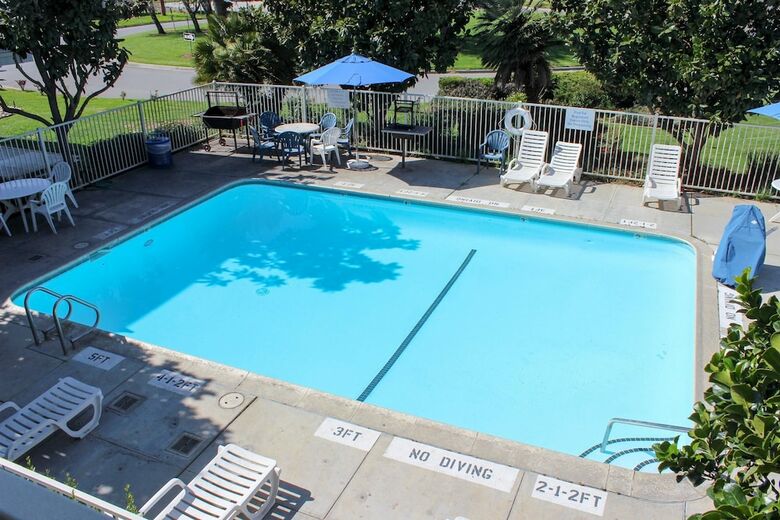 Motel 6 King City Ca