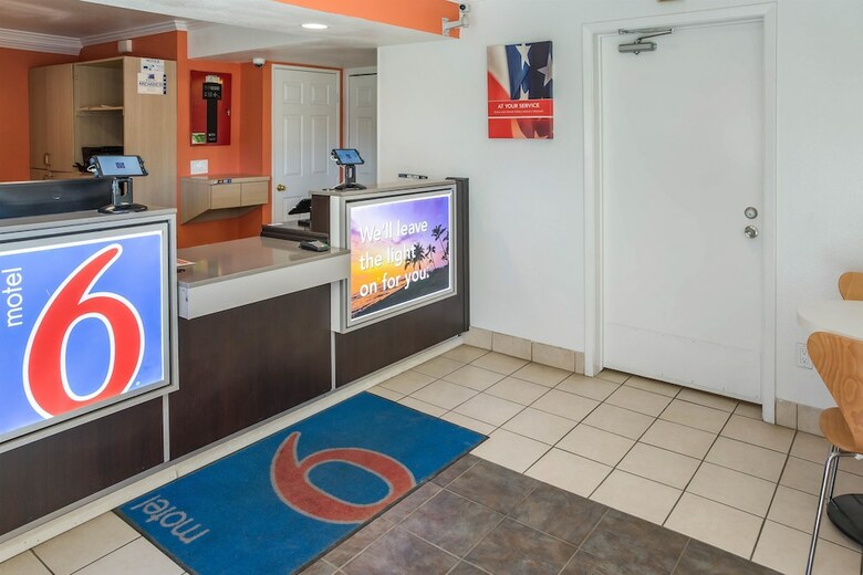 Motel 6 King City Ca