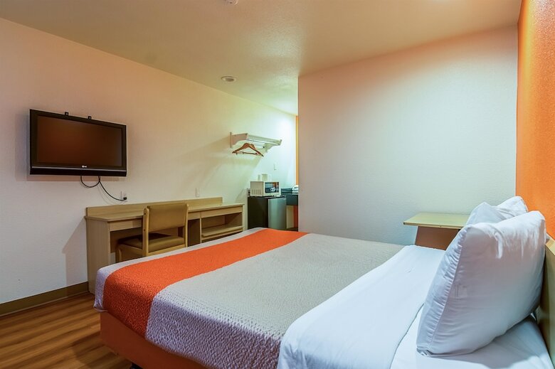 Motel 6 Bakersfield, Ca - Airport
