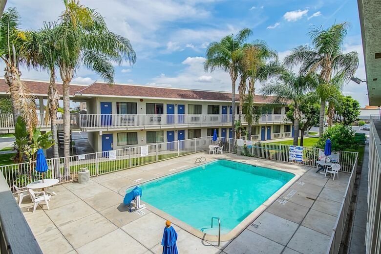 Motel 6 Bakersfield, Ca - Airport
