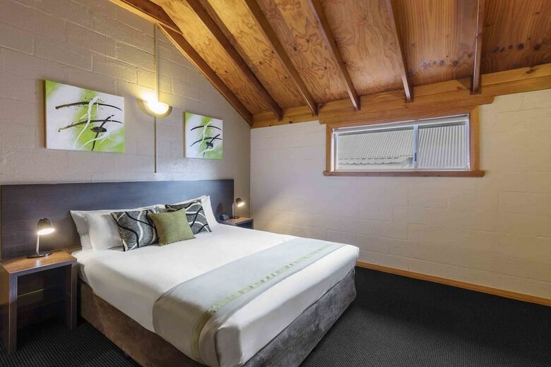 Leisure Inn Penny Royal Hotel & Apartments
