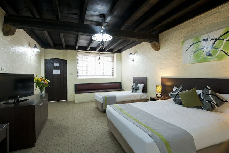 Leisure Inn Penny Royal Hotel & Apartments