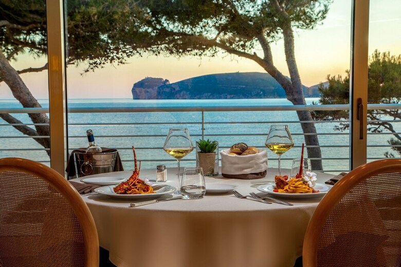 El Faro Hotel & Spa