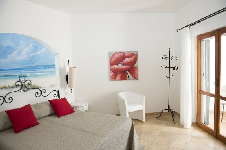 El Faro Hotel & Spa