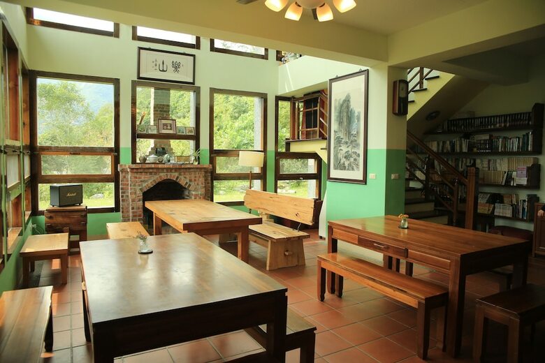 Taroko Mountain Dream Homestay B&B