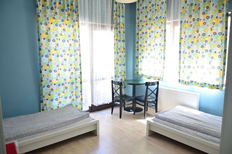 Hostal Deeps Hostel