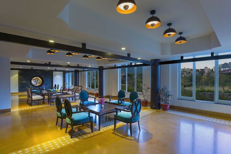 Hotel Aloha On The Ganges