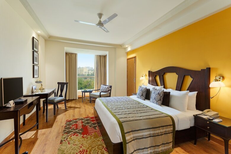 Hotel Aloha On The Ganges