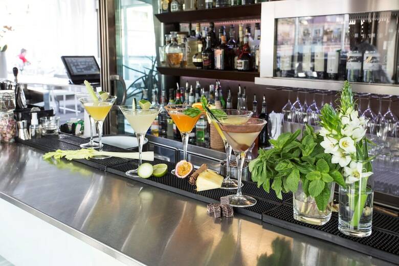 Corso 12 Rooms And Suites