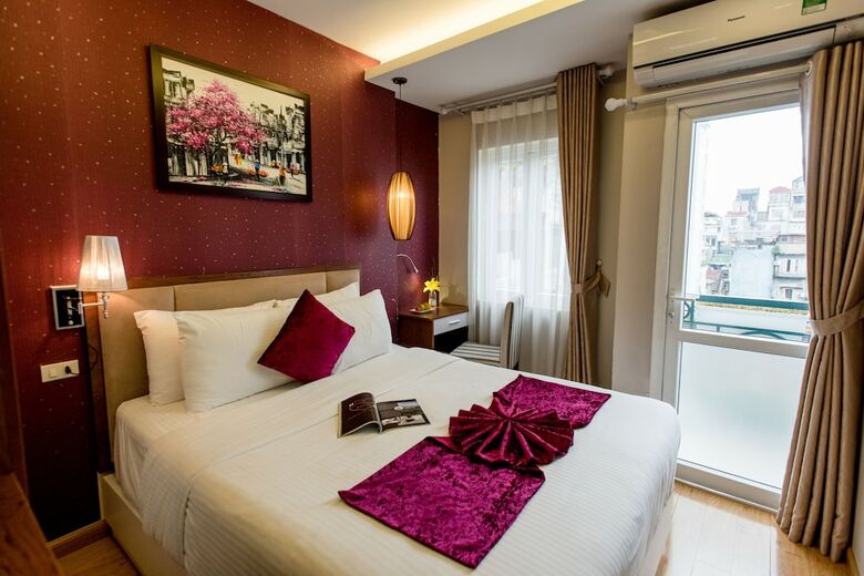 Golden Legend Diamond Hotel