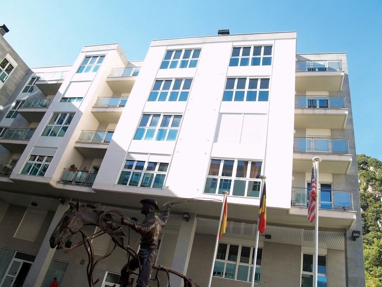 Apartamentos Vitivola Prat Condal 2-4 4t 5a/ 3r 5a