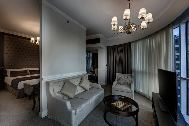 Dukes The Palm, A Royal Hideaway Hotel