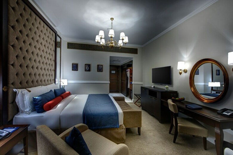 Dukes The Palm, A Royal Hideaway Hotel