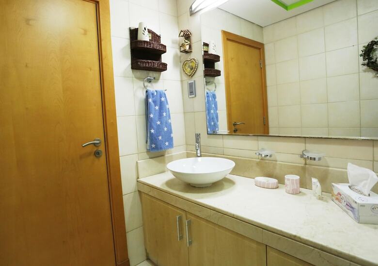 Apartamento Holiday Home - Al Anbara 12