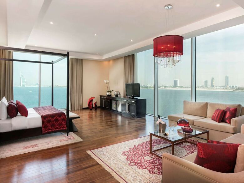 Rixos The Palm Hotel & Suites - Ultra All Inclusive