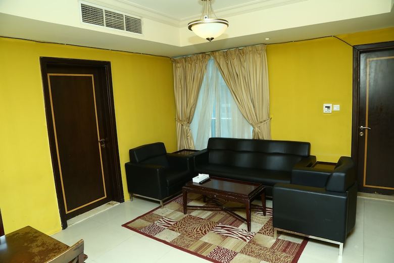 Golden Square Hotel Apartments