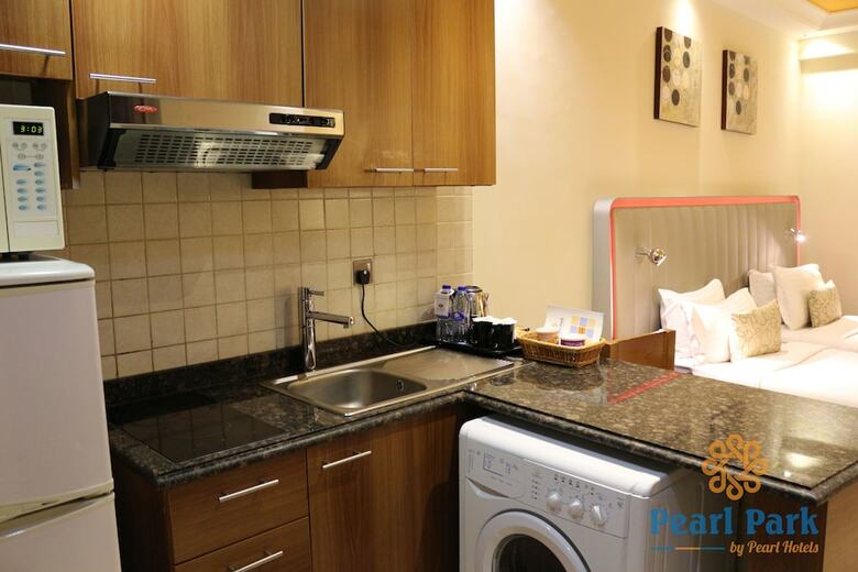 Pearl Executive Hotel Apartments