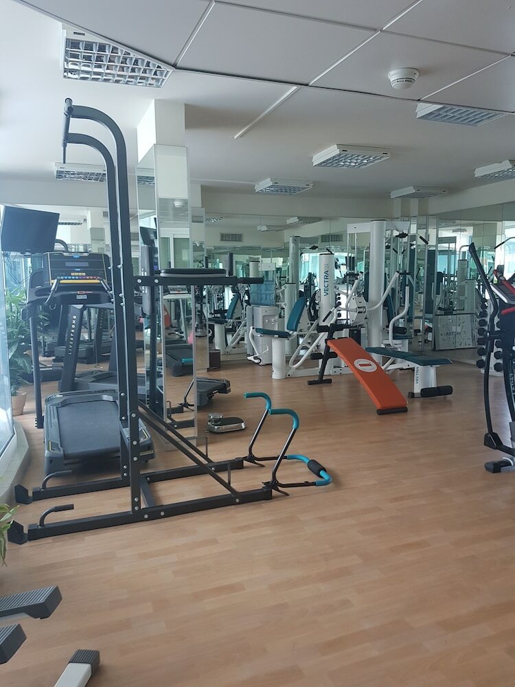 Platinum Hotel Apartment