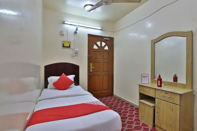Oyo 157 Al Khaima Hotel