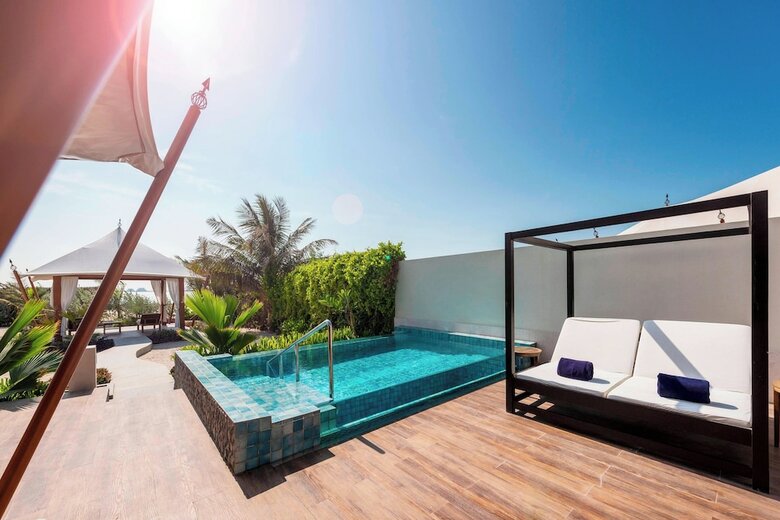 Hotel The Ritz-carlton Ras Al Khaimah, Al Hamra Beach