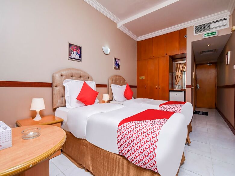 Oyo 165 San Marco Hotel