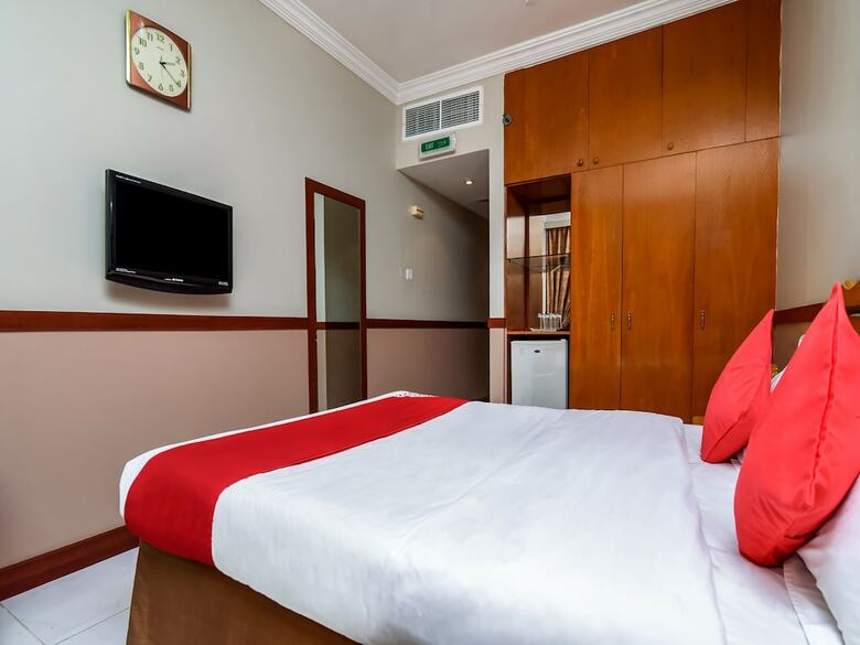 Oyo 165 San Marco Hotel