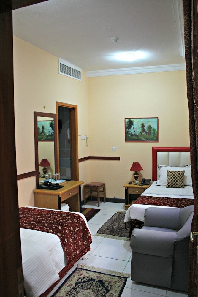 Oyo 165 San Marco Hotel