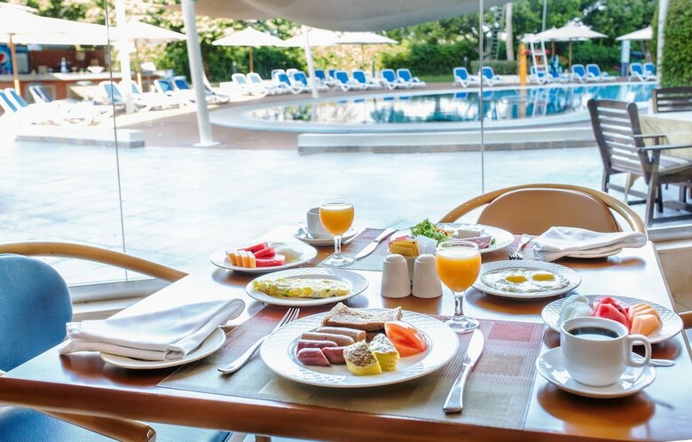 Hotel Holiday International Sharjah