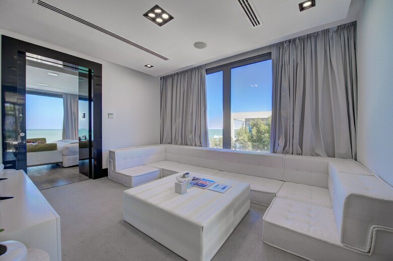 Airbetter - Nurai Luxury Sea Villa