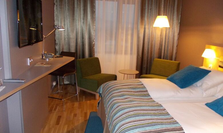 Thon Hotel Br�nn�ysund