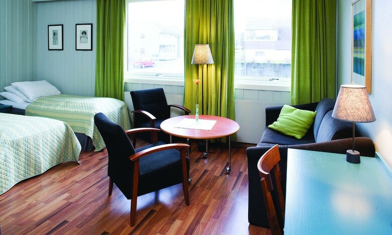 Thon Hotel Br�nn�ysund